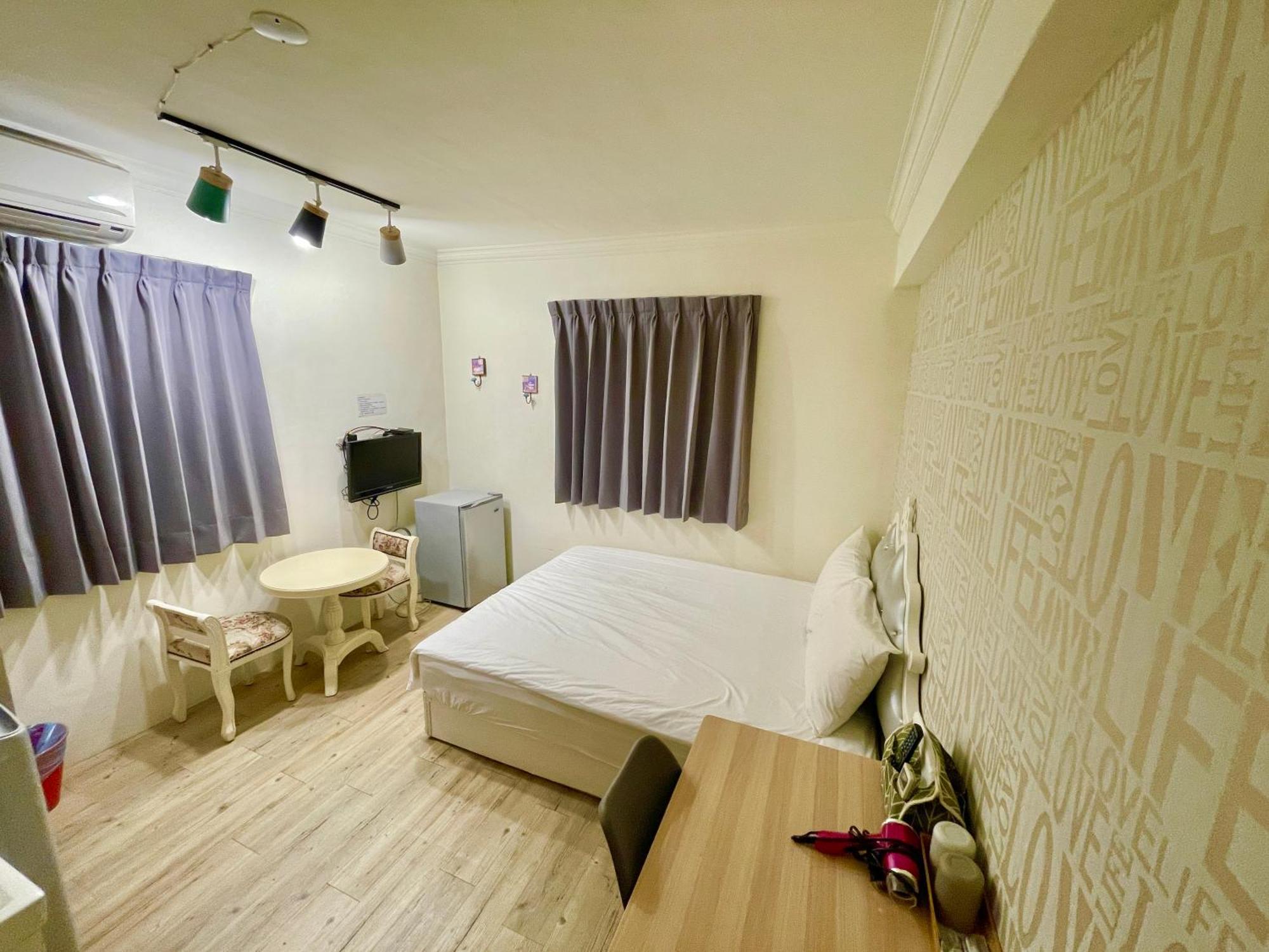 Appartement Fengchia Provence Jr à Taichung Extérieur photo